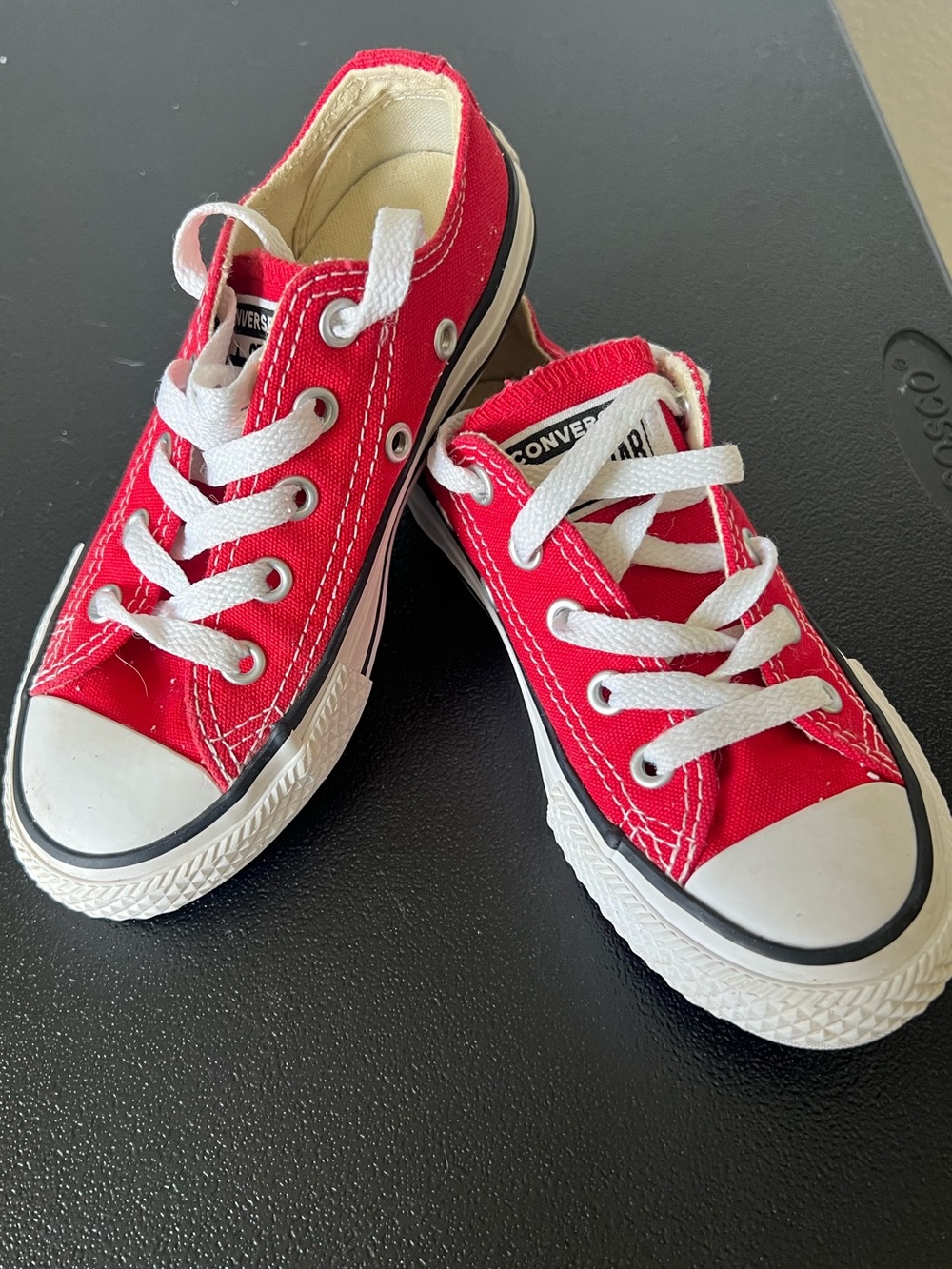Converse Chuck Taylor All Star Red Low Top Sneakers Youth 11